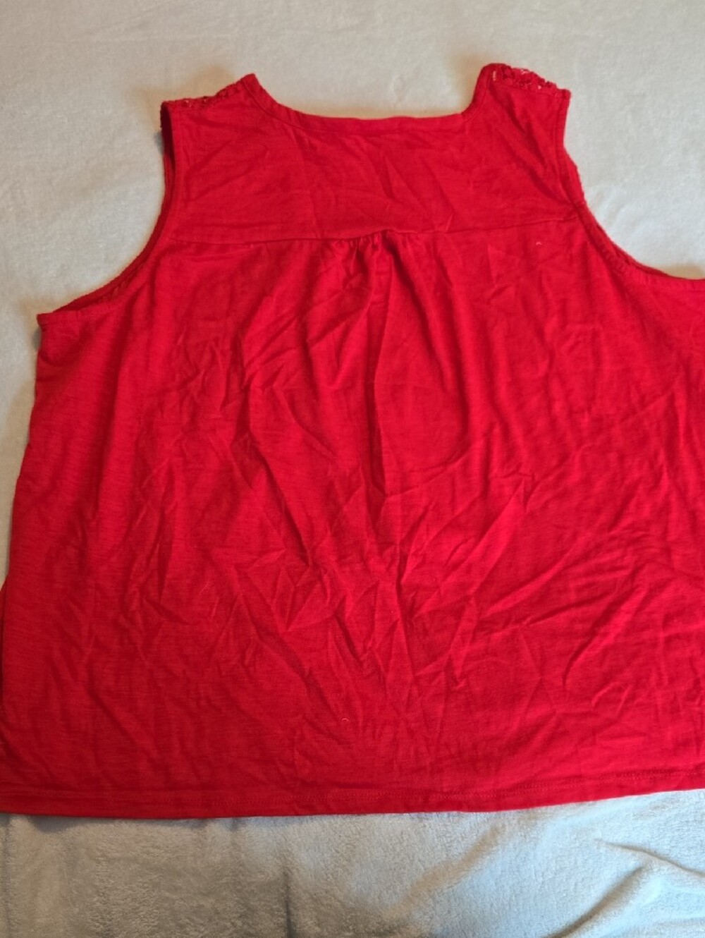 Red Sleeveless Lace Yoke Tank Top 3X - Picture 4 of 6